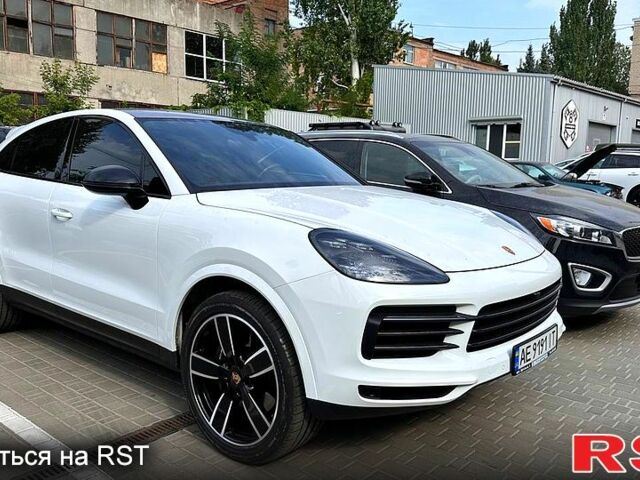 Белый Порше Каен, объемом двигателя 3 л и пробегом 65 тыс. км за 74899 $, фото 1 на Automoto.ua