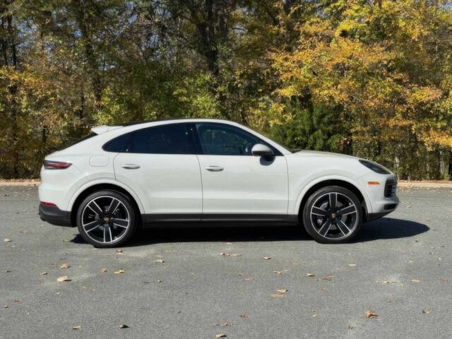 Білий Порше Cayenne, об'ємом двигуна 3 л та пробігом 29 тис. км за 39700 $, фото 3 на Automoto.ua