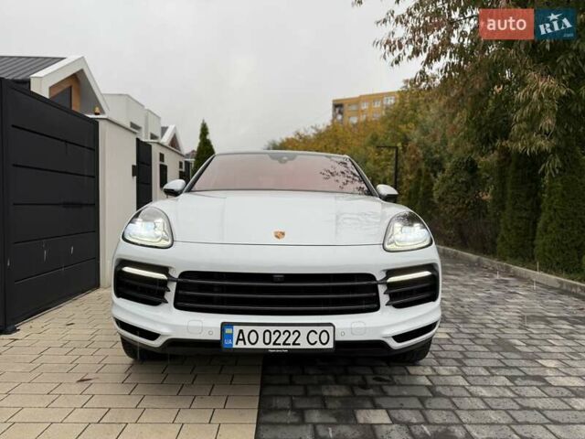 Білий Порше Cayenne, об'ємом двигуна 3 л та пробігом 37 тис. км за 90000 $, фото 38 на Automoto.ua