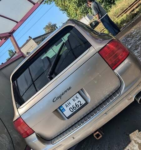 Бежевий Порше Cayenne, об'ємом двигуна 3.2 л та пробігом 318 тис. км за 6300 $, фото 17 на Automoto.ua