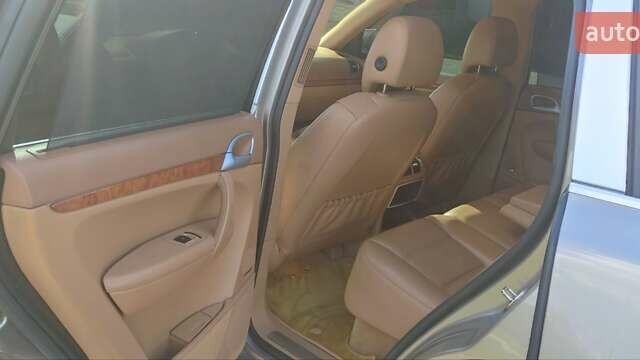 Бежевый Порше Каен, объемом двигателя 4.8 л и пробегом 158 тыс. км за 12999 $, фото 9 на Automoto.ua