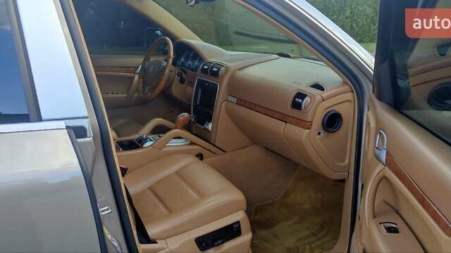 Бежевый Порше Каен, объемом двигателя 4.8 л и пробегом 158 тыс. км за 12999 $, фото 24 на Automoto.ua