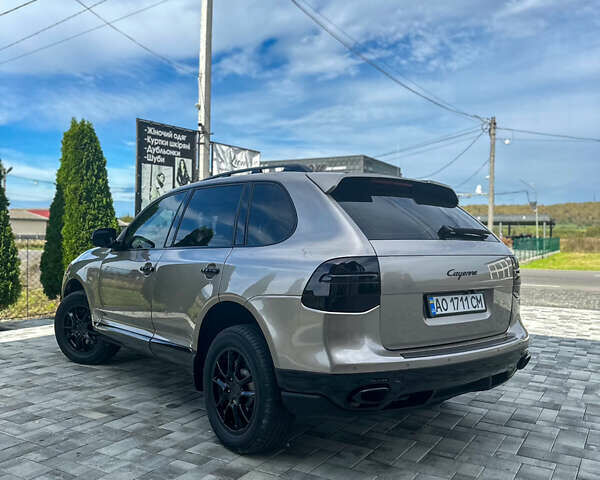Бежевий Порше Cayenne, об'ємом двигуна 3.6 л та пробігом 241 тис. км за 10000 $, фото 11 на Automoto.ua