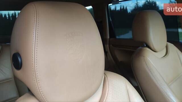 Бежевый Порше Каен, объемом двигателя 4.8 л и пробегом 158 тыс. км за 12999 $, фото 25 на Automoto.ua