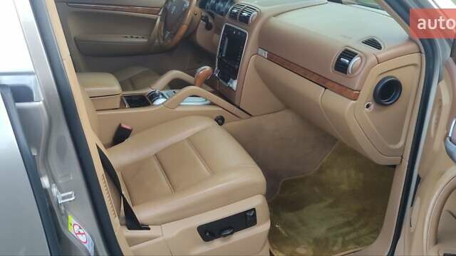 Бежевый Порше Каен, объемом двигателя 4.8 л и пробегом 158 тыс. км за 12999 $, фото 23 на Automoto.ua