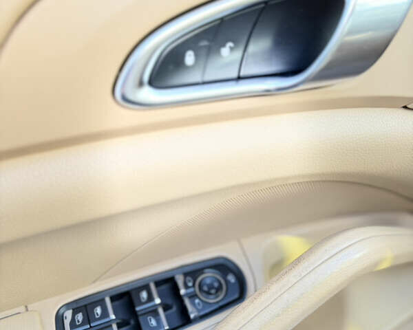Бежевий Порше Cayenne, об'ємом двигуна 3.6 л та пробігом 109 тис. км за 26500 $, фото 20 на Automoto.ua
