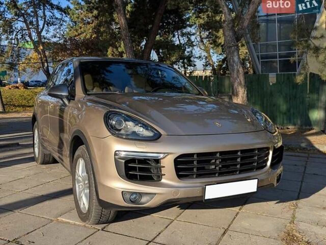 Бежевий Порше Cayenne, об'ємом двигуна 3.6 л та пробігом 136 тис. км за 19800 $, фото 2 на Automoto.ua
