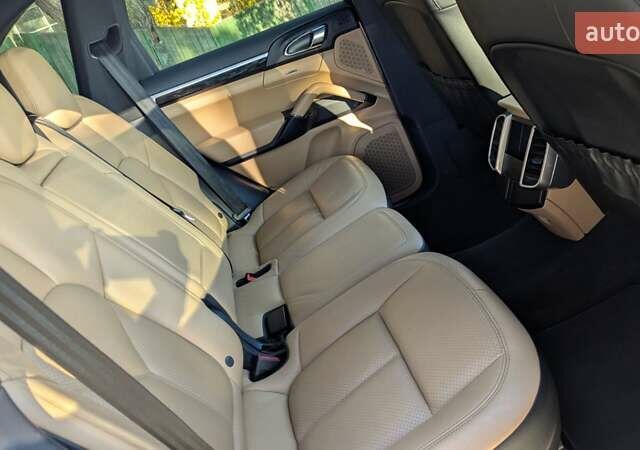 Бежевий Порше Cayenne, об'ємом двигуна 3.6 л та пробігом 136 тис. км за 19800 $, фото 9 на Automoto.ua