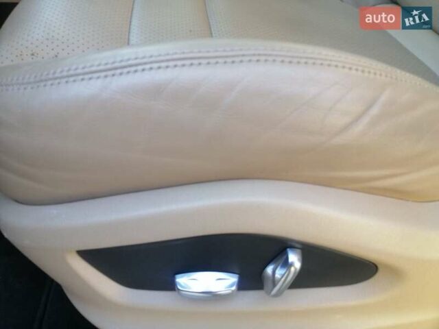 Бежевий Порше Cayenne, об'ємом двигуна 2.99 л та пробігом 65 тис. км за 66900 $, фото 24 на Automoto.ua