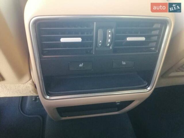 Бежевий Порше Cayenne, об'ємом двигуна 2.99 л та пробігом 65 тис. км за 66900 $, фото 30 на Automoto.ua