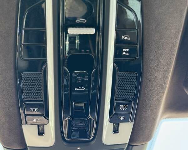 Бежевый Порше Каен, объемом двигателя 3 л и пробегом 22 тыс. км за 139000 $, фото 20 на Automoto.ua