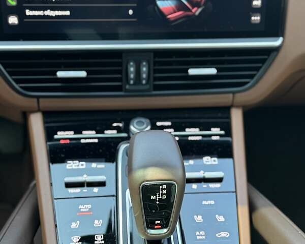 Бежевый Порше Каен, объемом двигателя 3 л и пробегом 22 тыс. км за 139000 $, фото 21 на Automoto.ua