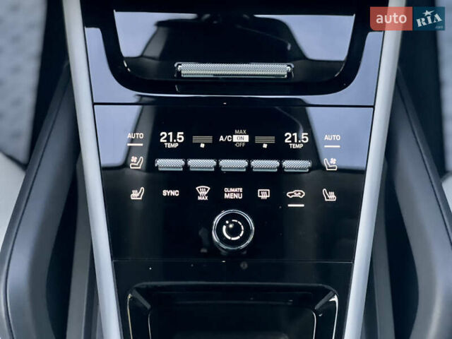 Порше Каен 2024 в Одессе на Automoto.ua Бежевый Порше Каен, объемом двигателя 3 л и пробегом 6 тыс. км за 130000 $, фото 52 на Automoto.ua