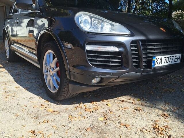 Чорний Порше Cayenne, об'ємом двигуна 4.8 л та пробігом 300 тис. км за 8730 $, фото 4 на Automoto.ua