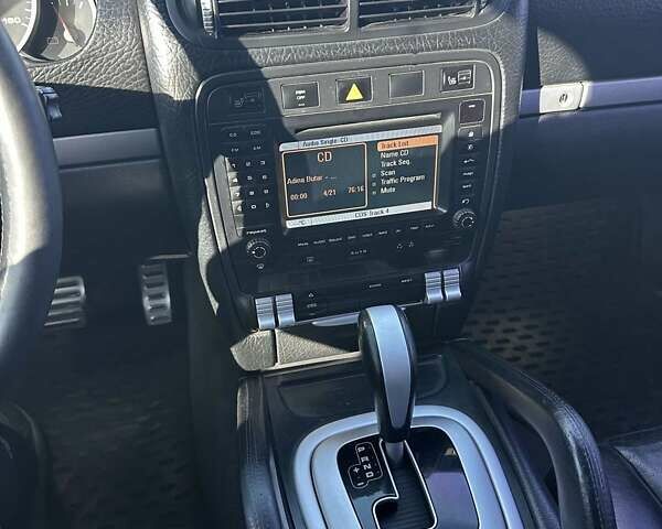 Черный Порше Каен, объемом двигателя 4.5 л и пробегом 348 тыс. км за 8300 $, фото 3 на Automoto.ua