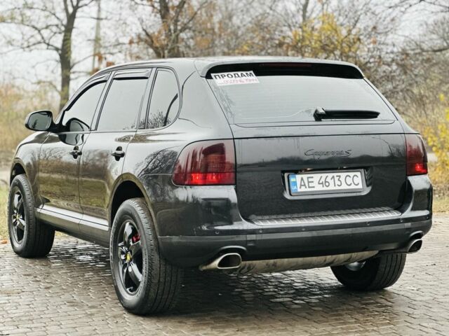 Черный Порше Каен, объемом двигателя 4.5 л и пробегом 105 тыс. км за 7999 $, фото 3 на Automoto.ua