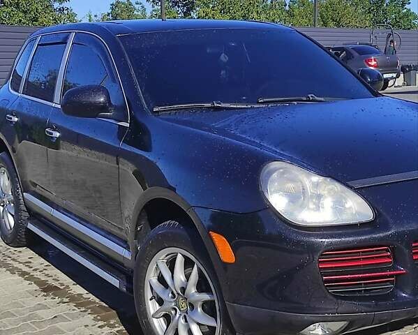 Чорний Порше Cayenne, об'ємом двигуна 3.19 л та пробігом 290 тис. км за 8500 $, фото 2 на Automoto.ua