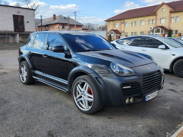 Черный Порше Каен, объемом двигателя 4.5 л и пробегом 12 тыс. км за 7500 $, фото 6 на Automoto.ua