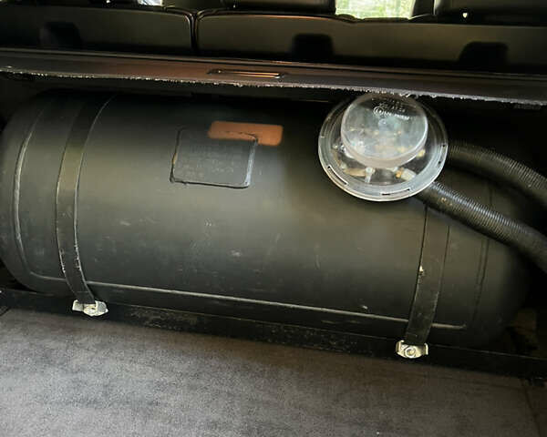 Чорний Порше Cayenne, об'ємом двигуна 4.51 л та пробігом 350 тис. км за 8500 $, фото 29 на Automoto.ua