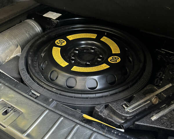 Чорний Порше Cayenne, об'ємом двигуна 4.51 л та пробігом 350 тис. км за 8500 $, фото 28 на Automoto.ua