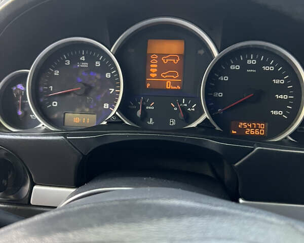 Чорний Порше Cayenne, об'ємом двигуна 4.51 л та пробігом 350 тис. км за 8500 $, фото 21 на Automoto.ua