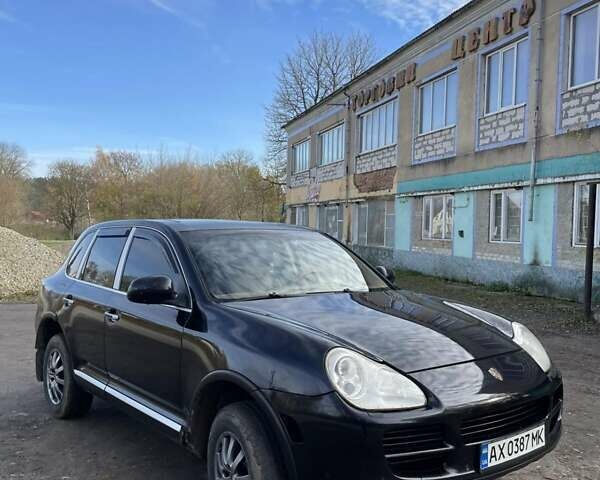 Чорний Порше Cayenne, об'ємом двигуна 4.5 л та пробігом 250 тис. км за 4850 $, фото 37 на Automoto.ua
