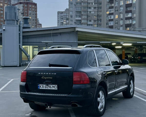 Чорний Порше Cayenne, об'ємом двигуна 3.2 л та пробігом 241 тис. км за 5999 $, фото 14 на Automoto.ua