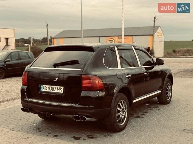 Чорний Порше Cayenne, об'ємом двигуна 4.5 л та пробігом 250 тис. км за 4850 $, фото 29 на Automoto.ua