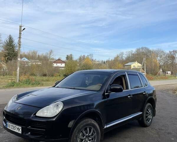 Чорний Порше Cayenne, об'ємом двигуна 4.5 л та пробігом 250 тис. км за 4850 $, фото 38 на Automoto.ua