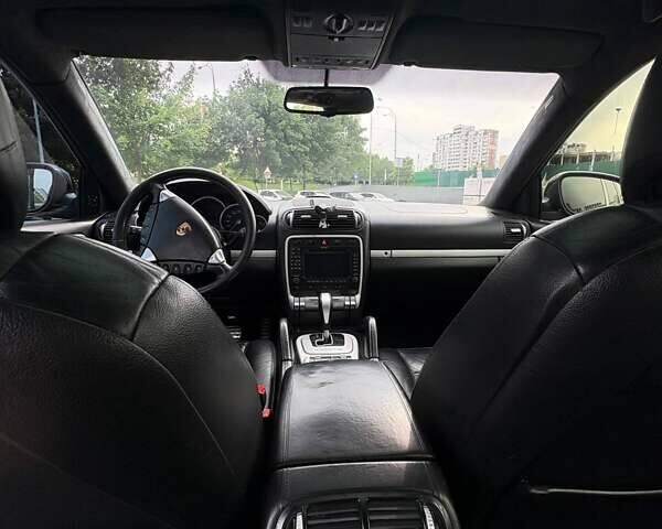 Чорний Порше Cayenne, об'ємом двигуна 4.5 л та пробігом 270 тис. км за 8500 $, фото 10 на Automoto.ua