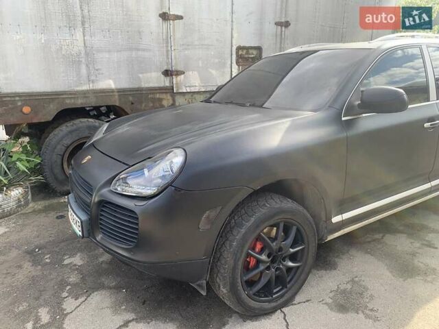 Черный Порше Каен, объемом двигателя 4.5 л и пробегом 362 тыс. км за 7000 $, фото 3 на Automoto.ua