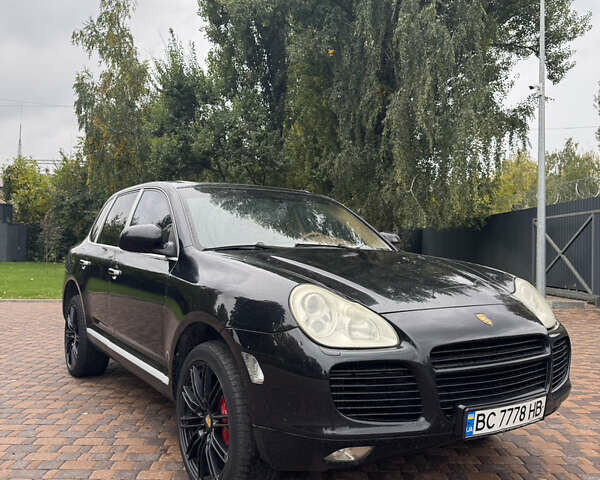 Чорний Порше Cayenne, об'ємом двигуна 4.5 л та пробігом 232 тис. км за 5950 $, фото 2 на Automoto.ua