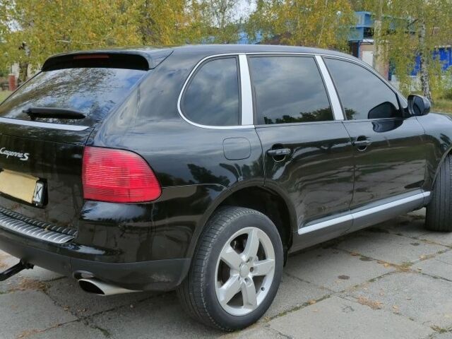 Порше Каен 2005 в Кременчуге на Automoto.ua Черный Порше Каен, объемом двигателя 4.5 л и пробегом 200 тыс. км за 5697 $, фото 12 на Automoto.ua