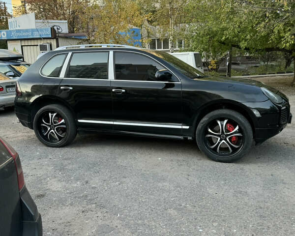 Черный Порше Каен, объемом двигателя 4.51 л и пробегом 253 тыс. км за 8500 $, фото 8 на Automoto.ua