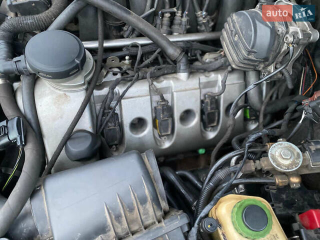 Черный Порше Каен, объемом двигателя 4.5 л и пробегом 378 тыс. км за 8200 $, фото 36 на Automoto.ua