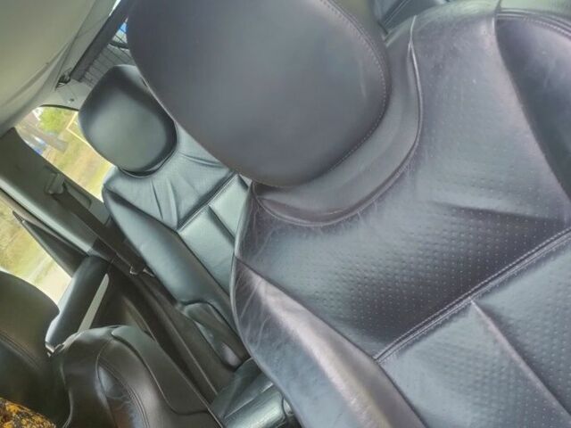 Порше Каен 2005 в Кременчуге на Automoto.ua Черный Порше Каен, объемом двигателя 4.5 л и пробегом 200 тыс. км за 5697 $, фото 2 на Automoto.ua