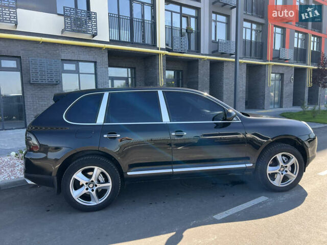 Черный Порше Каен, объемом двигателя 4.5 л и пробегом 378 тыс. км за 6600 $, фото 15 на Automoto.ua