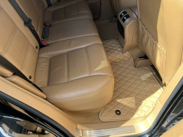 Чорний Порше Cayenne, об'ємом двигуна 4.5 л та пробігом 180 тис. км за 5900 $, фото 17 на Automoto.ua