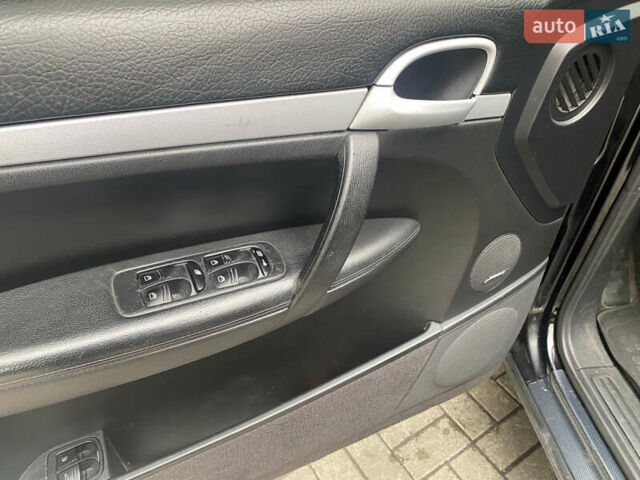 Чорний Порше Cayenne, об'ємом двигуна 3.18 л та пробігом 269 тис. км за 8700 $, фото 8 на Automoto.ua