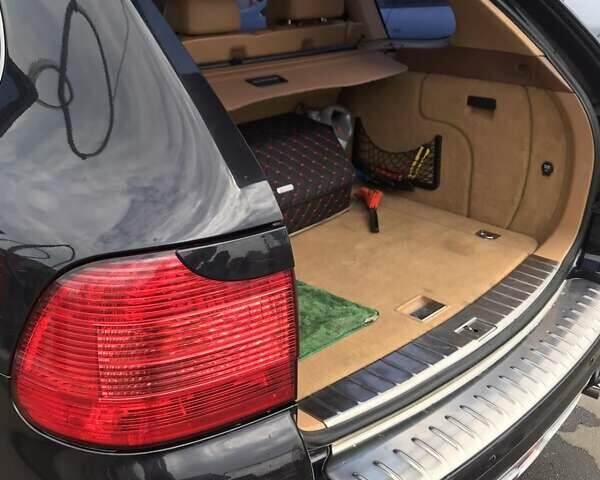Черный Порше Каен, объемом двигателя 4.5 л и пробегом 188 тыс. км за 6000 $, фото 16 на Automoto.ua