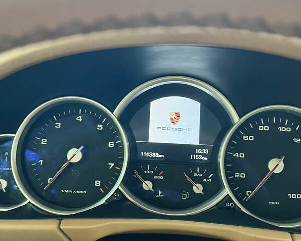 Чорний Порше Cayenne, об'ємом двигуна 4.5 л та пробігом 114 тис. км за 12500 $, фото 41 на Automoto.ua