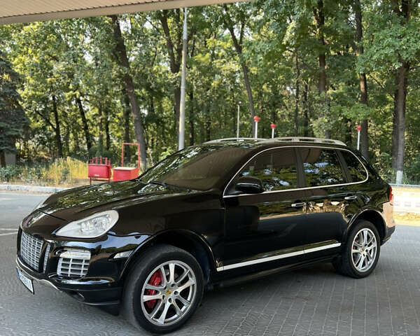 Чорний Порше Cayenne, об'ємом двигуна 4.5 л та пробігом 114 тис. км за 12500 $, фото 3 на Automoto.ua
