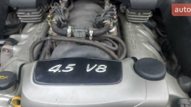 Чорний Порше Cayenne, об'ємом двигуна 4.5 л та пробігом 325 тис. км за 6200 $, фото 4 на Automoto.ua