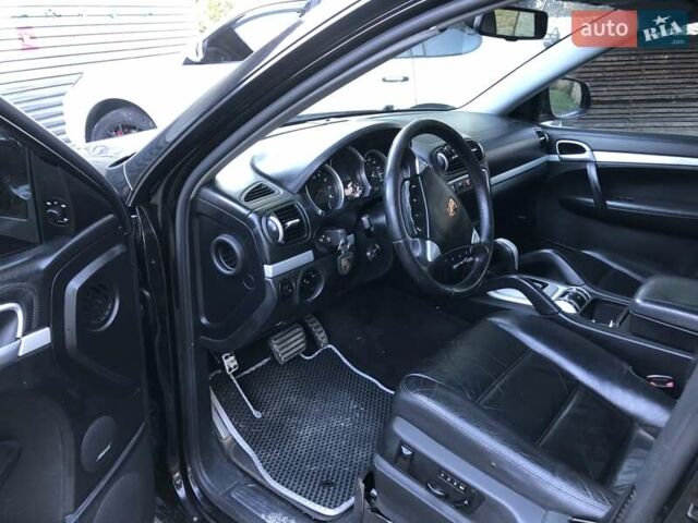 Чорний Порше Cayenne, об'ємом двигуна 4.5 л та пробігом 290 тис. км за 8999 $, фото 8 на Automoto.ua