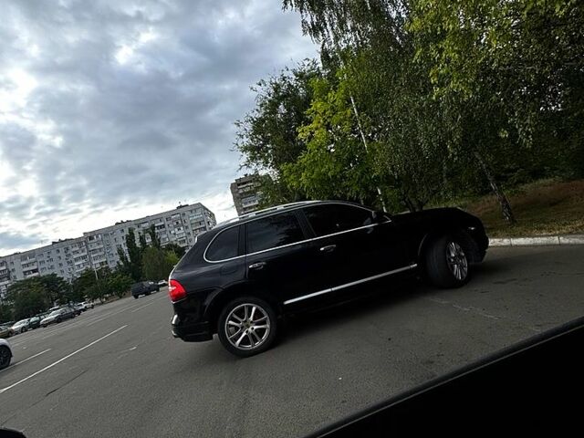 Чорний Порше Cayenne, об'ємом двигуна 4.5 л та пробігом 113 тис. км за 10500 $, фото 4 на Automoto.ua