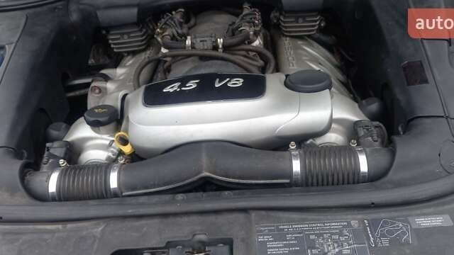 Чорний Порше Cayenne, об'ємом двигуна 4.5 л та пробігом 325 тис. км за 6200 $, фото 30 на Automoto.ua