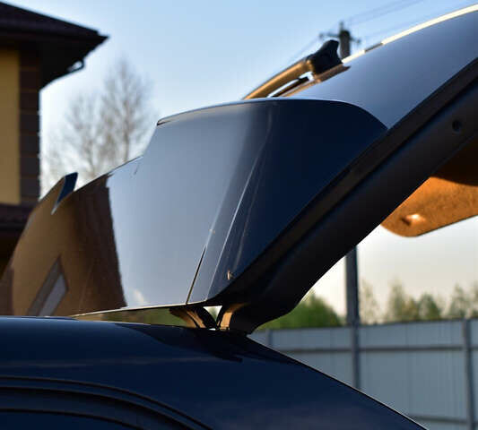 Черный Порше Каен, объемом двигателя 4.5 л и пробегом 111 тыс. км за 8500 $, фото 9 на Automoto.ua