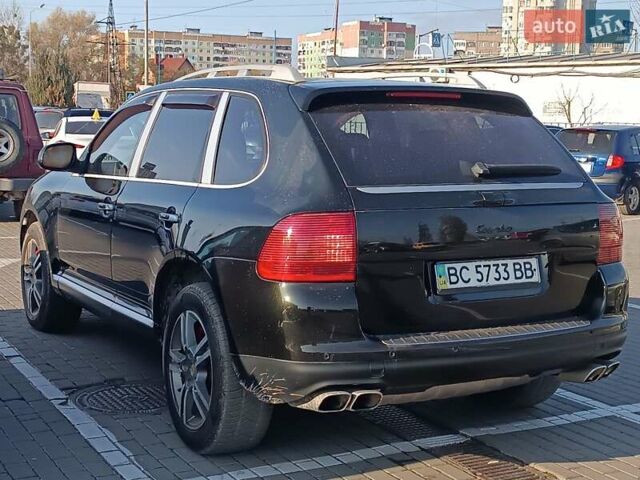 Черный Порше Каен, объемом двигателя 4.51 л и пробегом 208 тыс. км за 4800 $, фото 8 на Automoto.ua