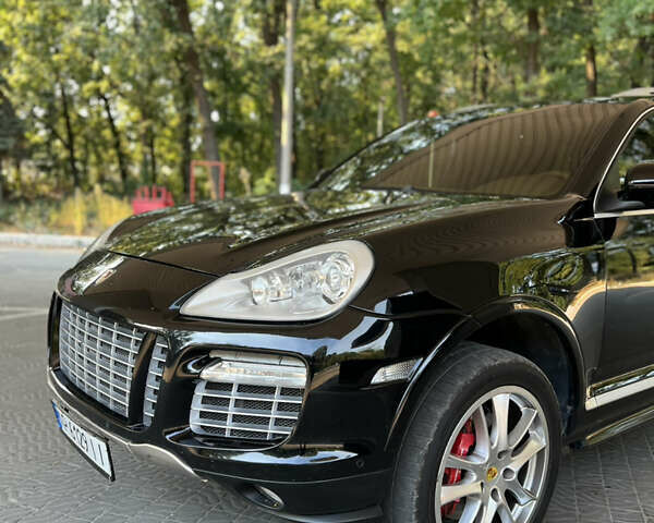 Чорний Порше Cayenne, об'ємом двигуна 4.5 л та пробігом 114 тис. км за 12500 $, фото 16 на Automoto.ua