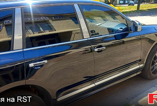 Чорний Порше Cayenne, об'ємом двигуна 4.5 л та пробігом 321 тис. км за 7399 $, фото 2 на Automoto.ua